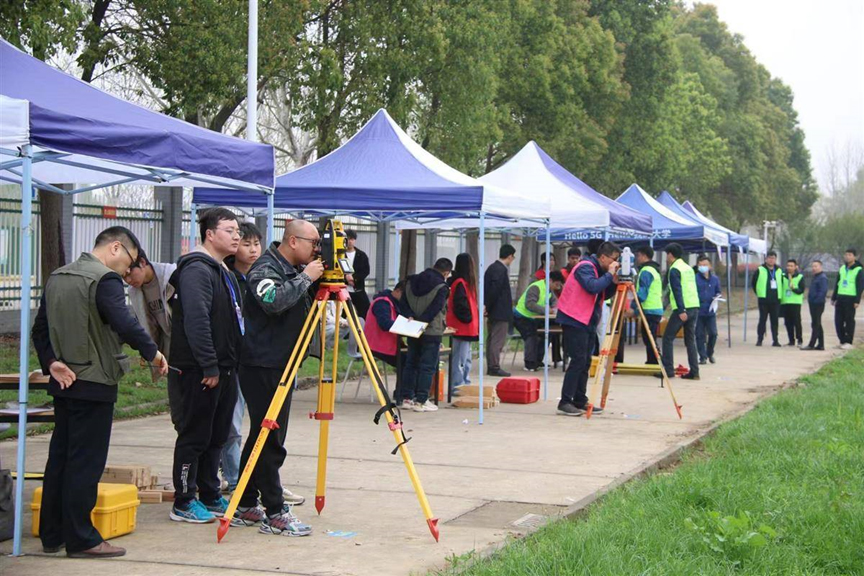 湖北九维测绘设计有限公司荣获 2022年“湖北工匠